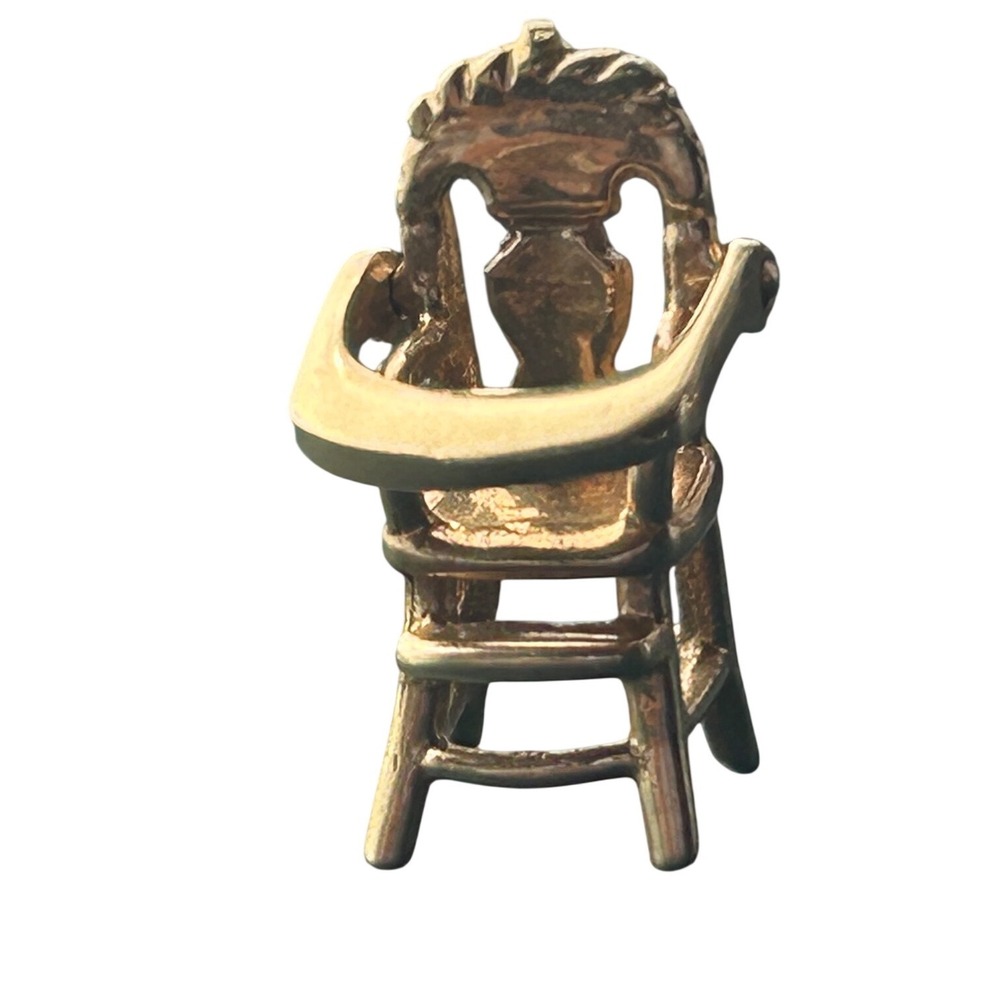 Vintage 14K Yellow Gold High Chair Charm Movable Tray Miniature Pendant 1.8g